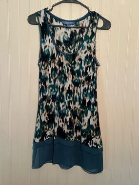 Simply Vera Vera Wang Green and Black Asymmetrical Tank Top